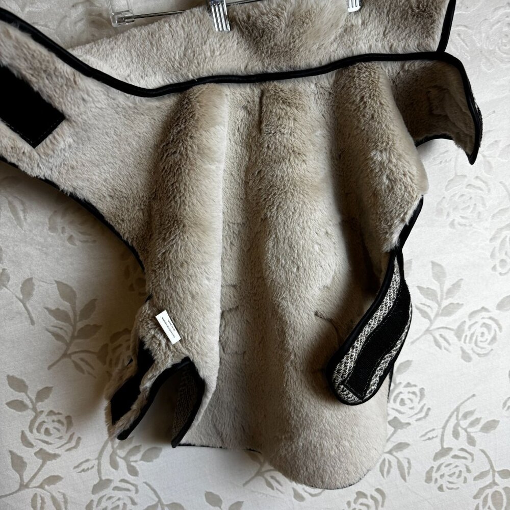 Frisco Manhattan Tweed Jacket For Dogs Large Faux Fur Lining Herringbone Design - Picture 9 of 9